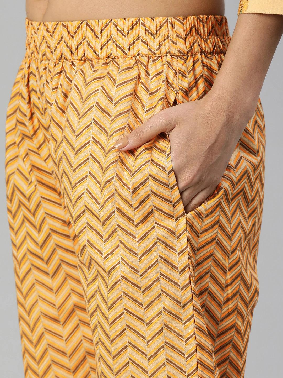 Yellow skirt with chevron pattern and side pocket from Yellow Flower Print Cotton Kurta Set