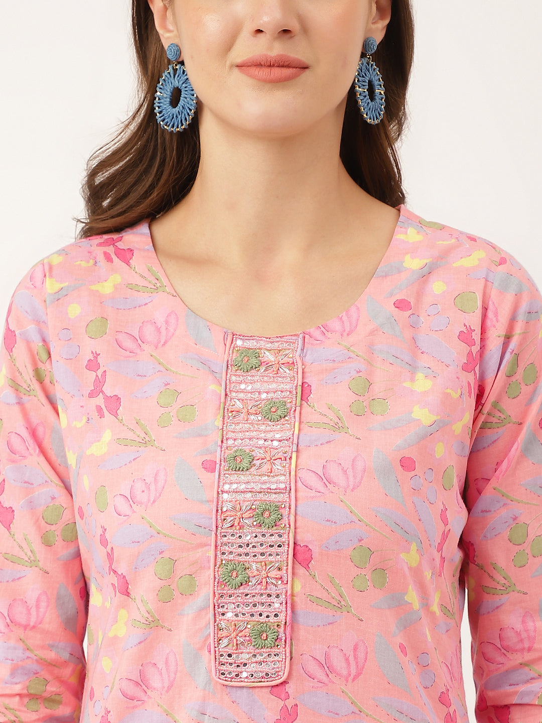 Pink floral print cotton kurta with decorative buttons and embroidery detail